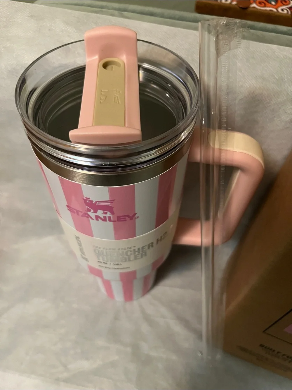 NIB Stanley Pink & White Striped 40 oz Tumbler with Handle - Picture 3 of 6